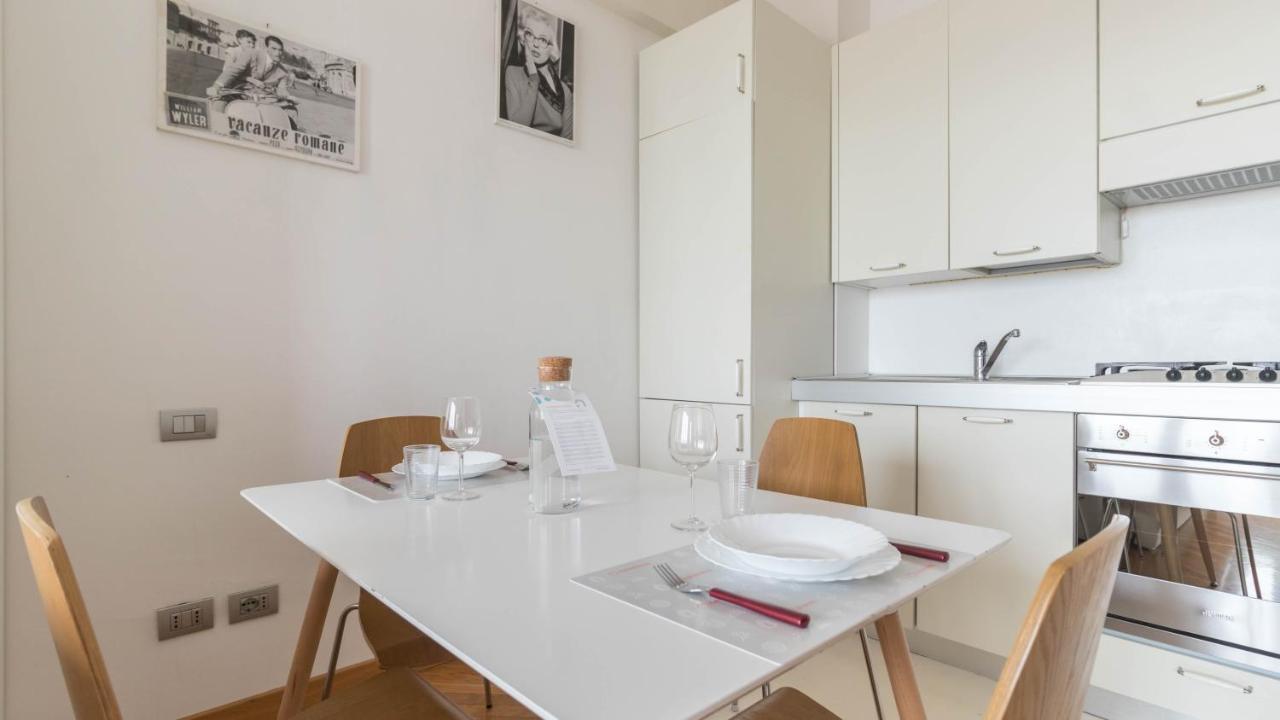 Italianway - Biancamano 2 Apartment Milan Bagian luar foto