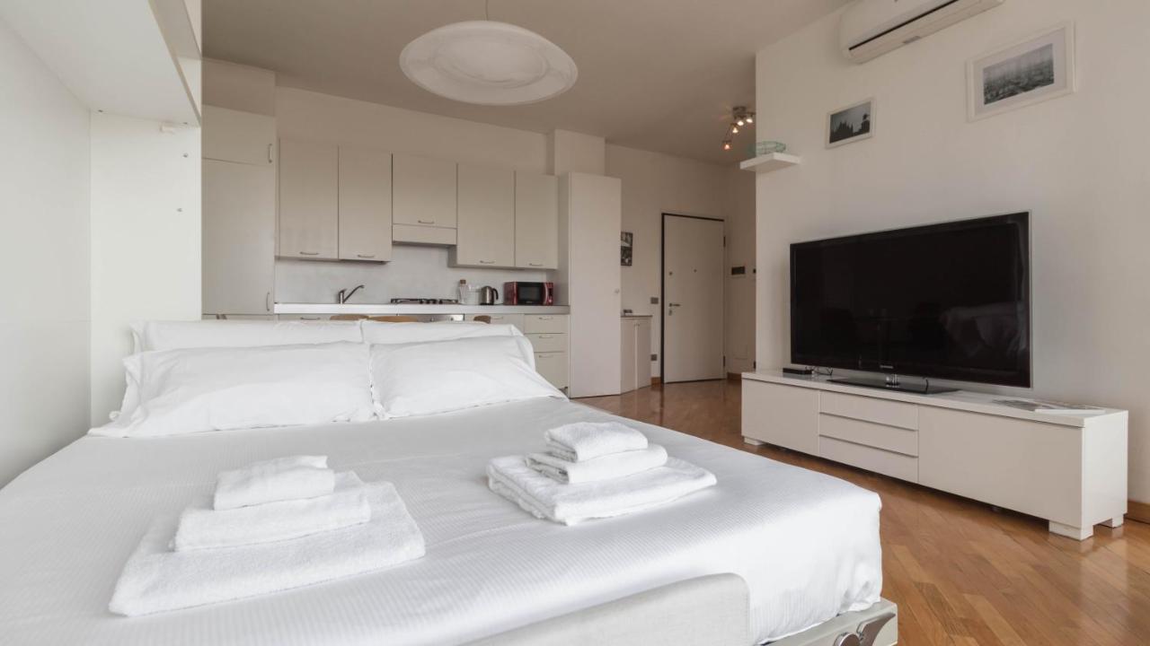 Italianway - Biancamano 2 Apartment Milan Bagian luar foto